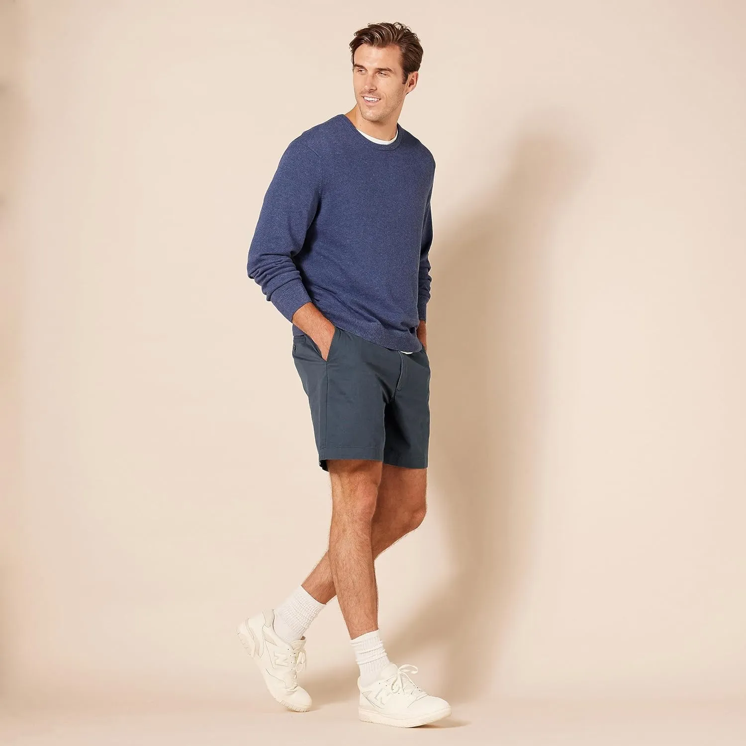 Amazon Essentials Men's Classic-Fit 7" Chino Shorts