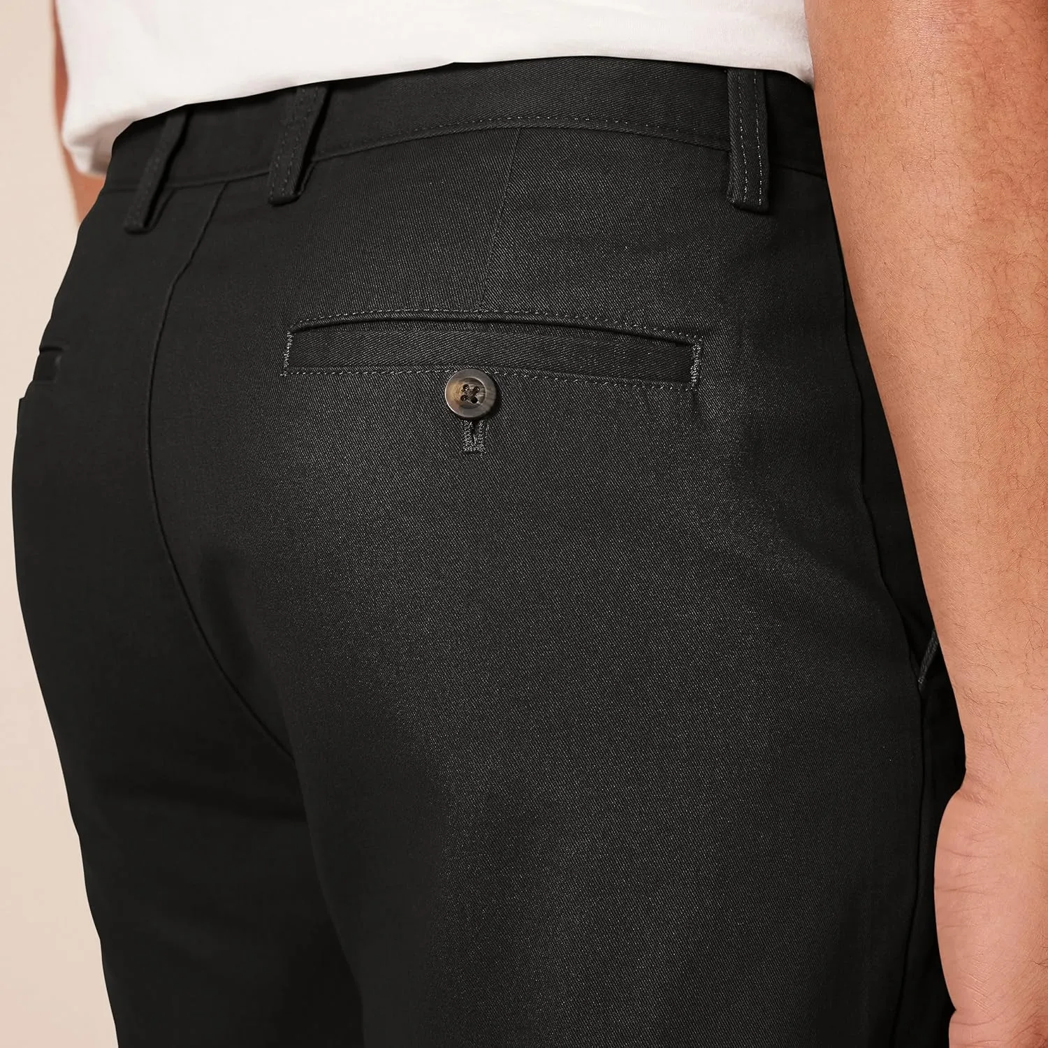 Amazon Essentials Men's Classic-Fit 7" Chino Shorts
