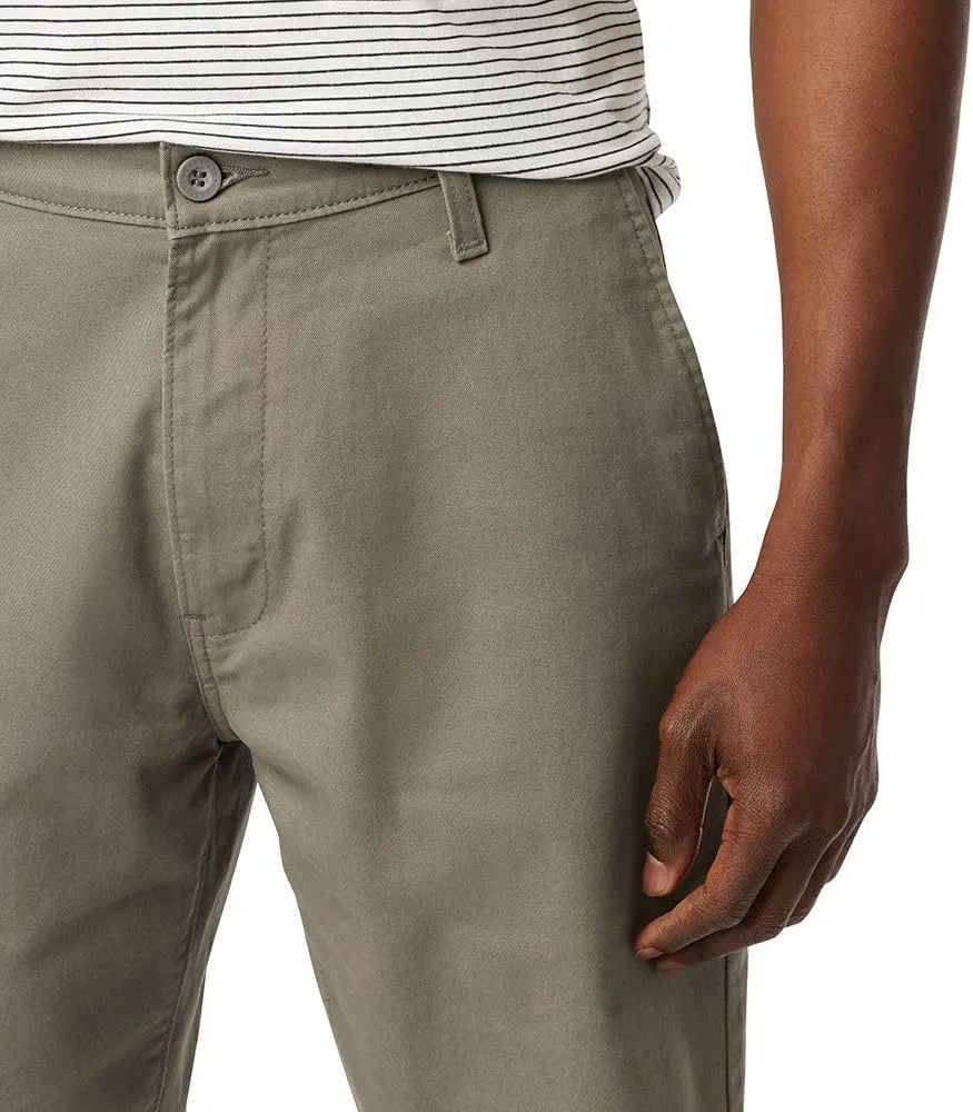Levi Strauss Signature Gold Men's Casual Chino 10.5" Shorts