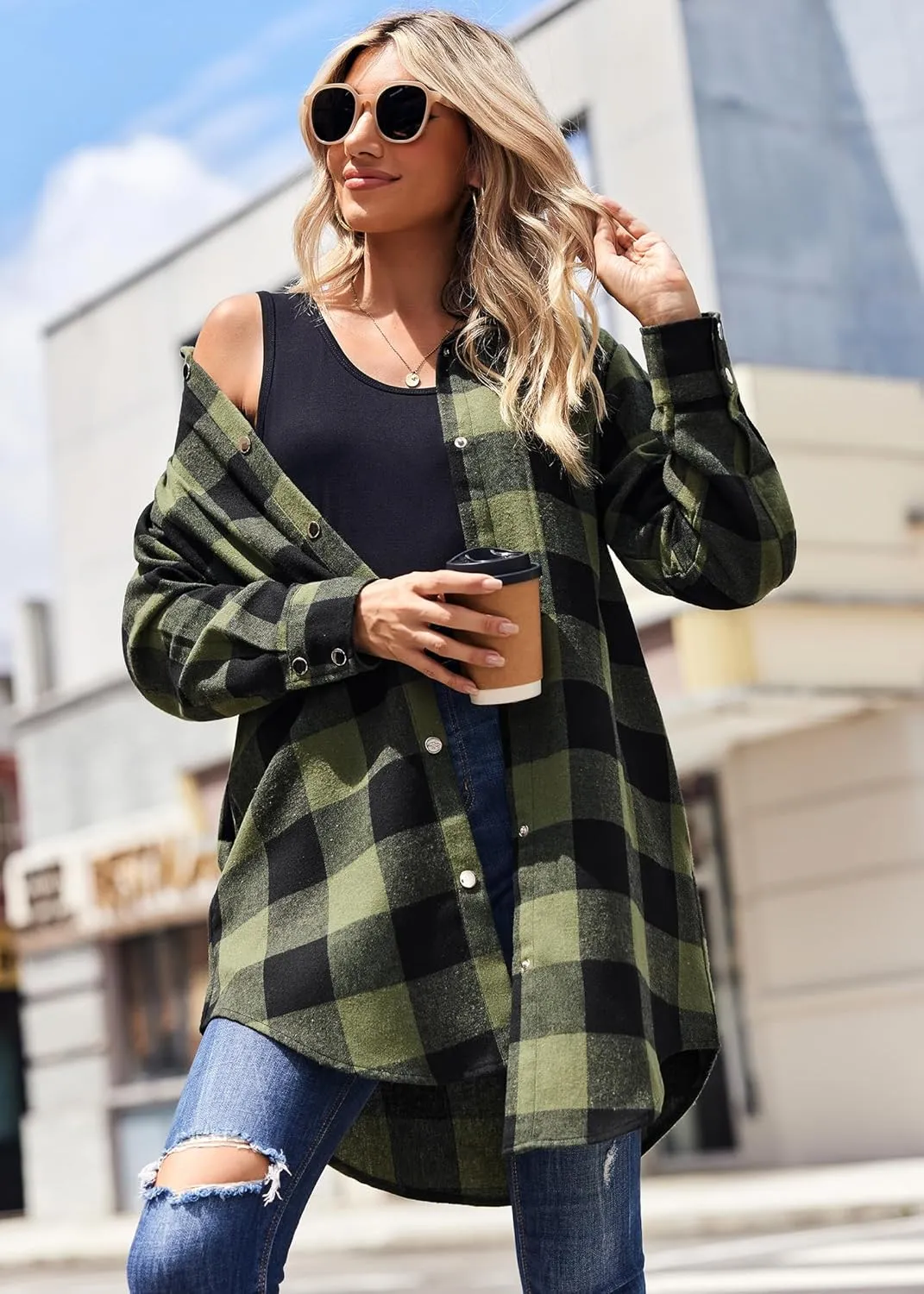 Zeagoo Flannel for Women 2025 Fall Fashion Long Sleeve Plaid Button Down Shirts Shacket Blouse Top with Pockets